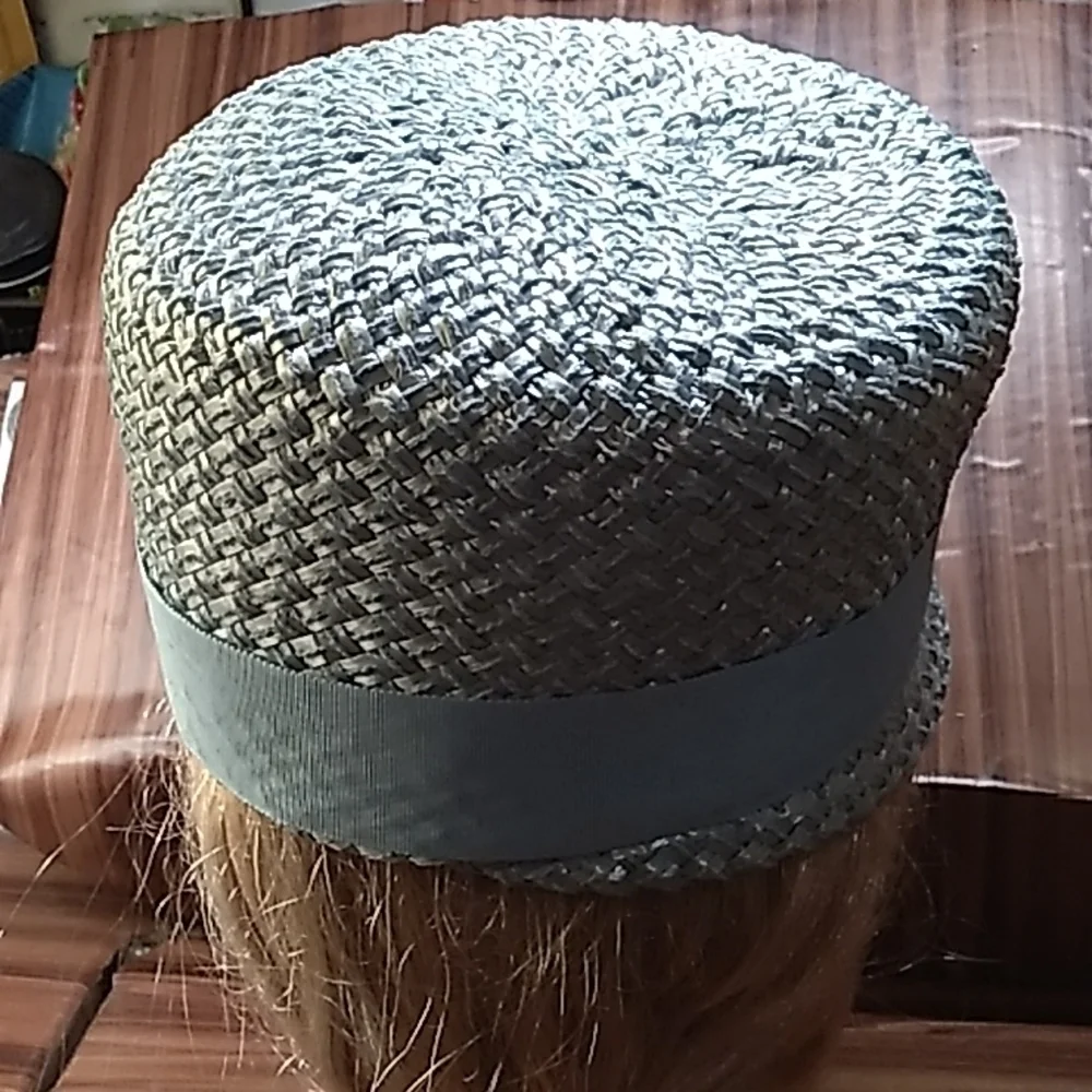 Vintage 1960s blue ladies hat - Picture 3 of 7